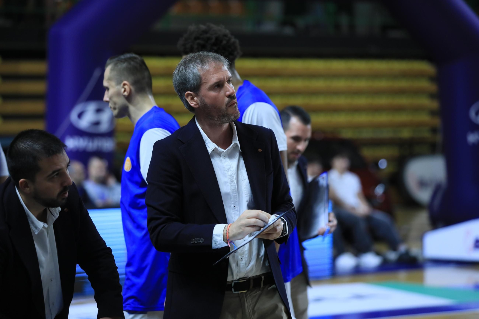 Galería | El COB gana y sigue disfrutando ante un Pazo entregado