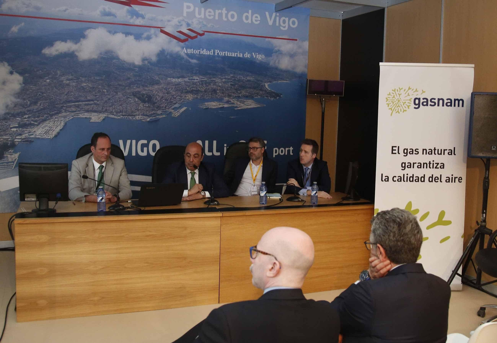 La conferencia sobre gas natural licuado contó con los principales expertos en la materia en España.