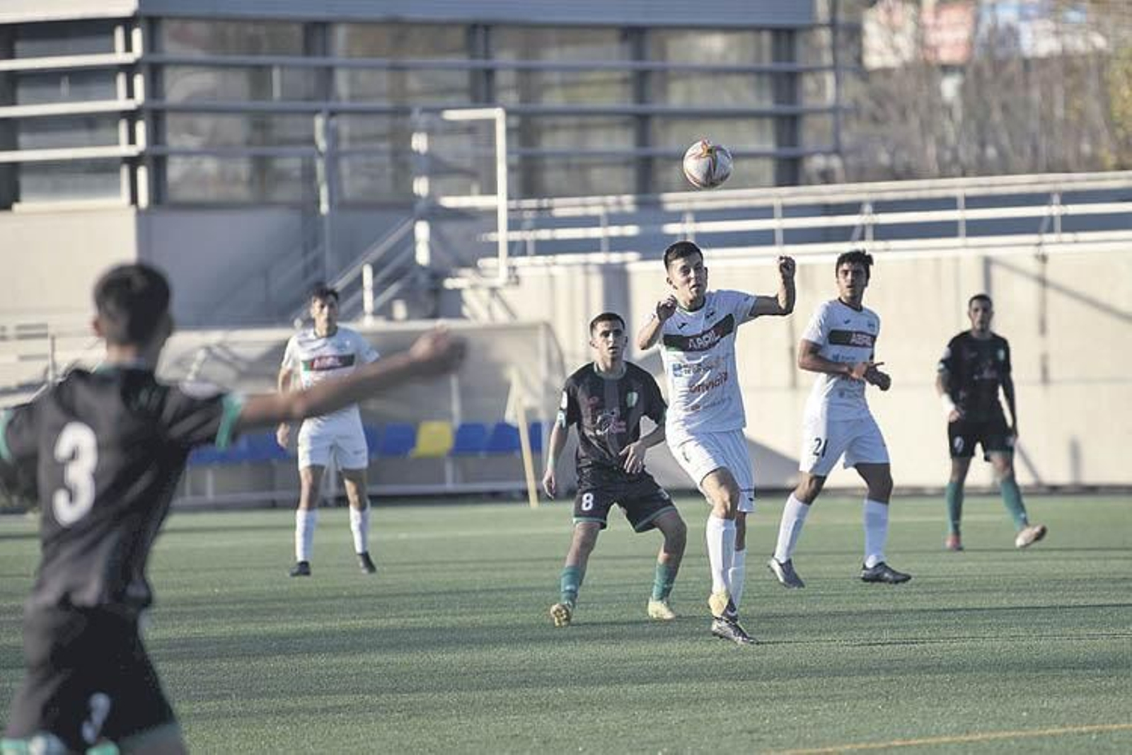 Hugo, medio del Pabellón.