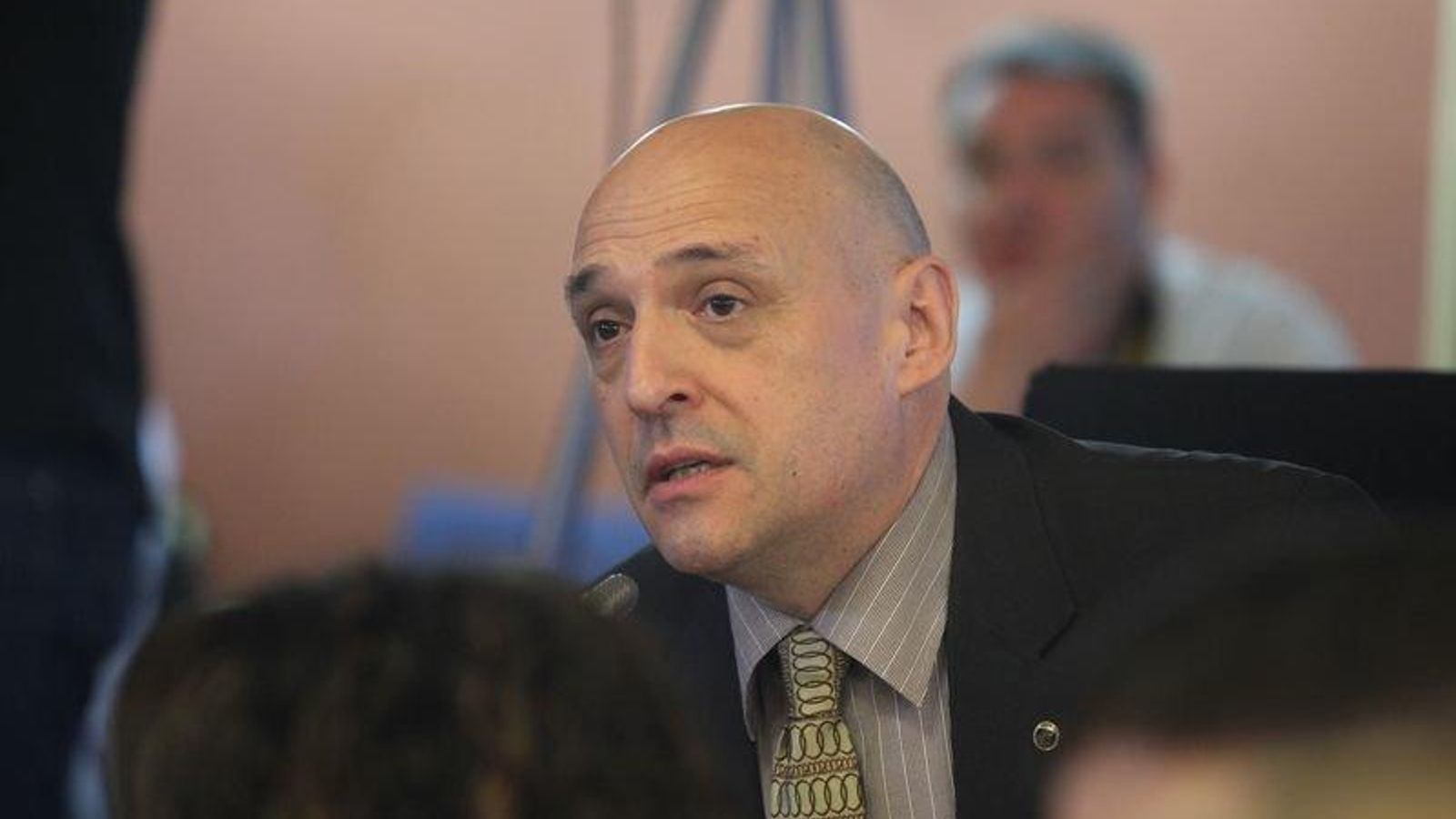 03.06.16.OURENSE.CONCELLO.PENO.COB.