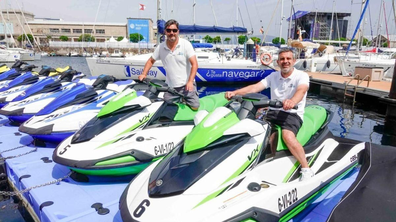 David Correa y Francisco Rodríguez, de Cíesjet, única empresa dedicada en Vigo a las motos acuáticas.