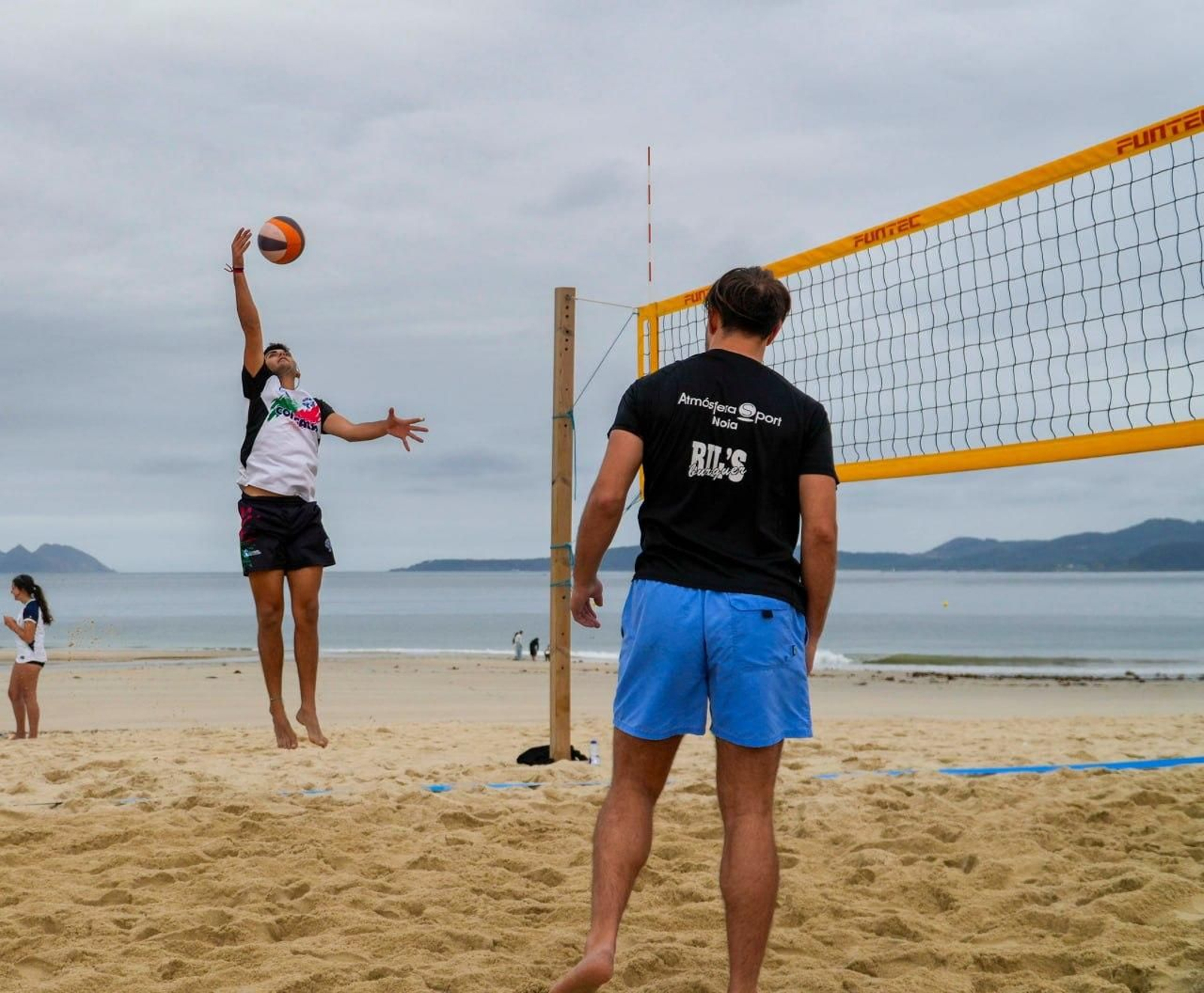 Galería | Dos días de vóley playa en Samil con Atlántico