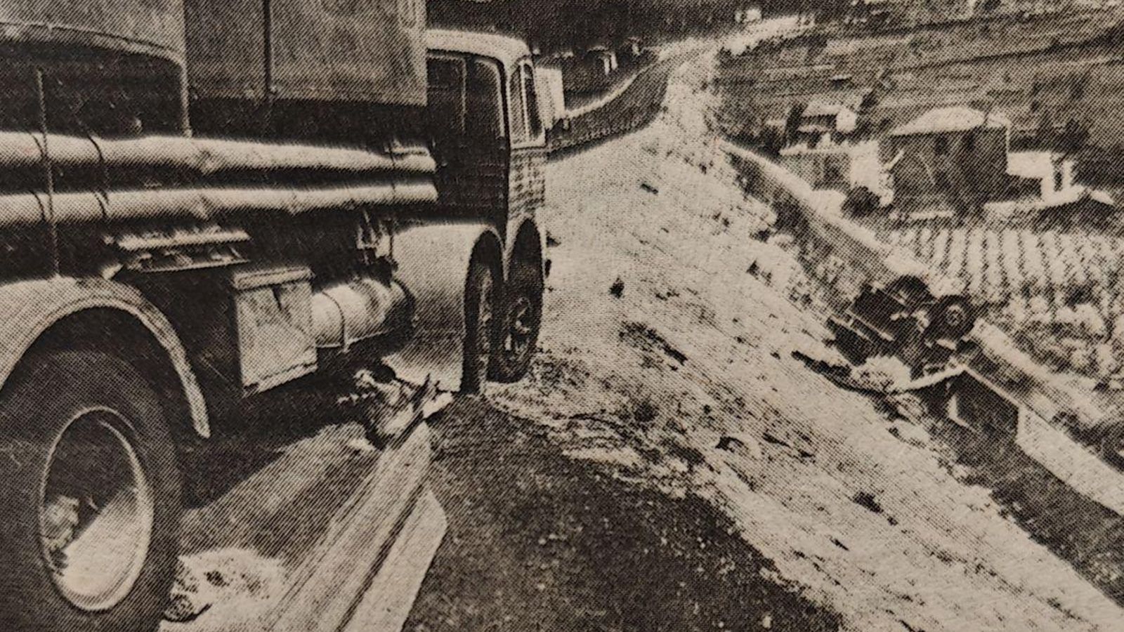 El camión accidentado.
