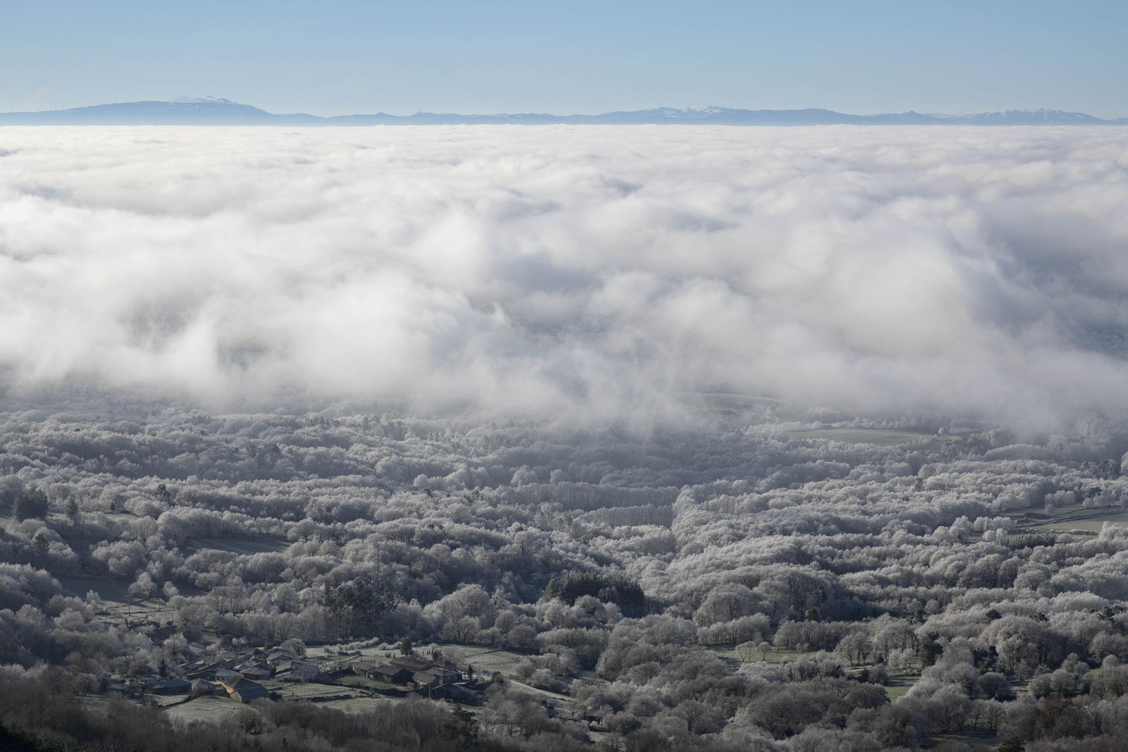 Panorámica de Maceda desde lo alto de O Rodicio.