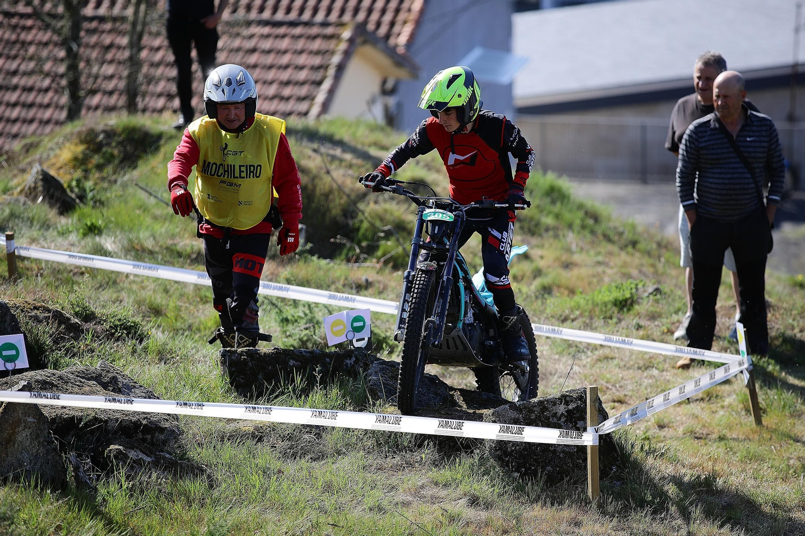 Galería | Así arrancó el Campeonato Gallego de Trial en Vilar de Barrio, en imágenes