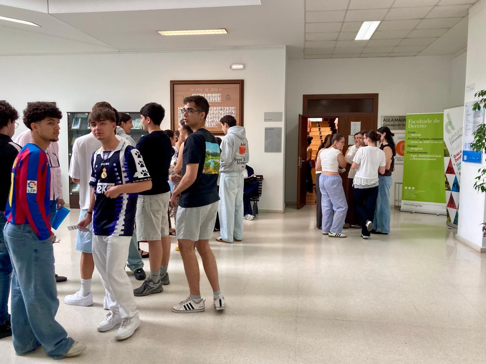 Galería | Nervios, concentración y metas en el primer día de la PAU en Ourense