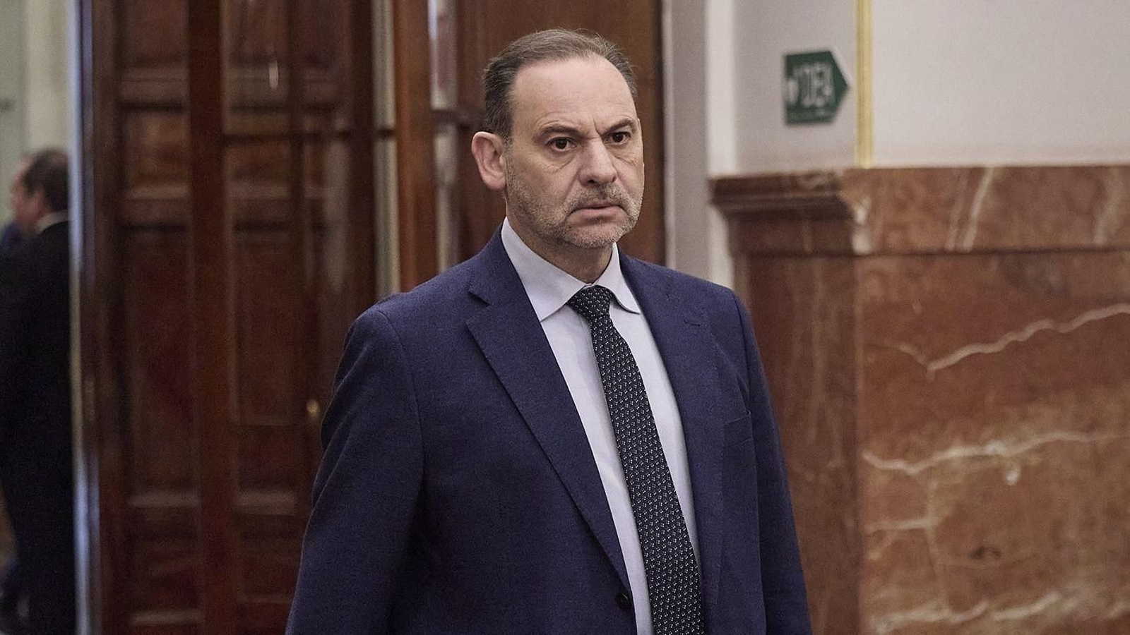 Imagen de archivo del exministro José Luis Ábalos a su llegada a una sesión plenaria en el Congreso.