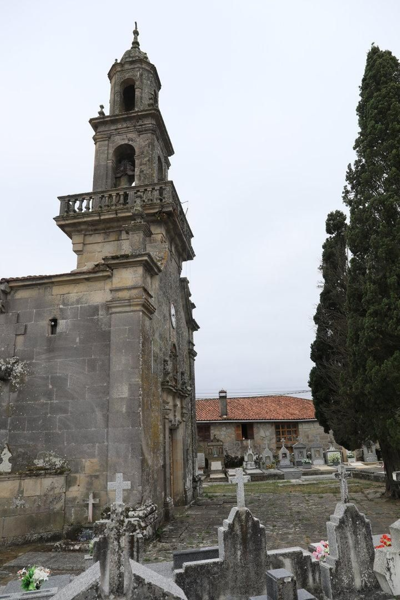 COLES 8/08/2024.- Tesoros por descubrir, San Eusebio da Peroxa. José Paz