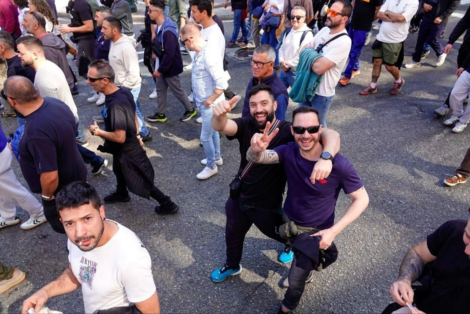 Galería | Masiva movilización del metal en Vigo en el inicio de la huelga