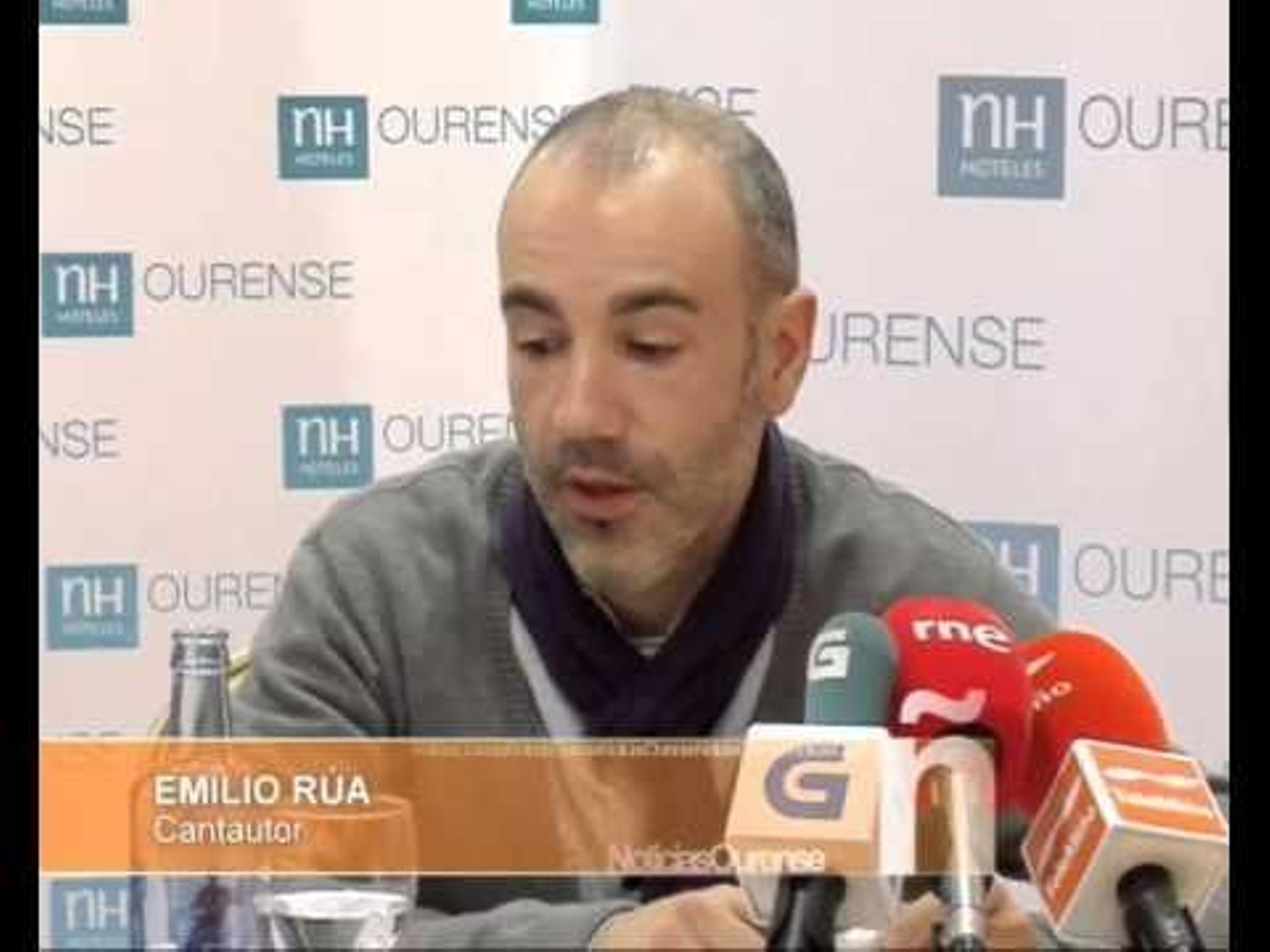 PRESENTACIÓN GALA BENÉFICA AECC