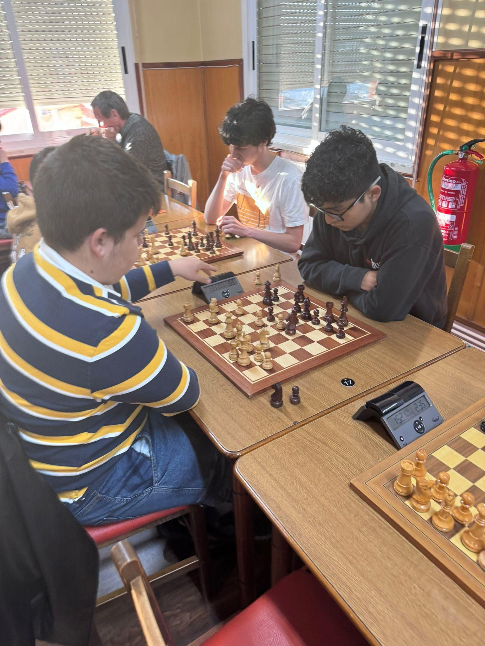 Galería | El ajedrez conquista Barrocás durante la Semana Santa