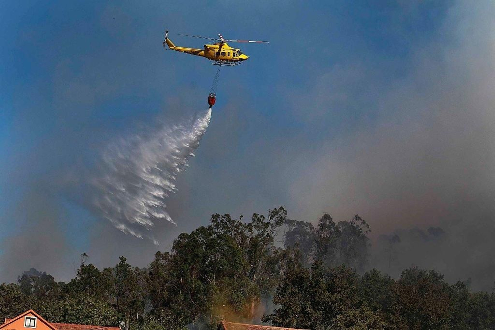 Incendio en Soutomaior Foto JV Landín 02