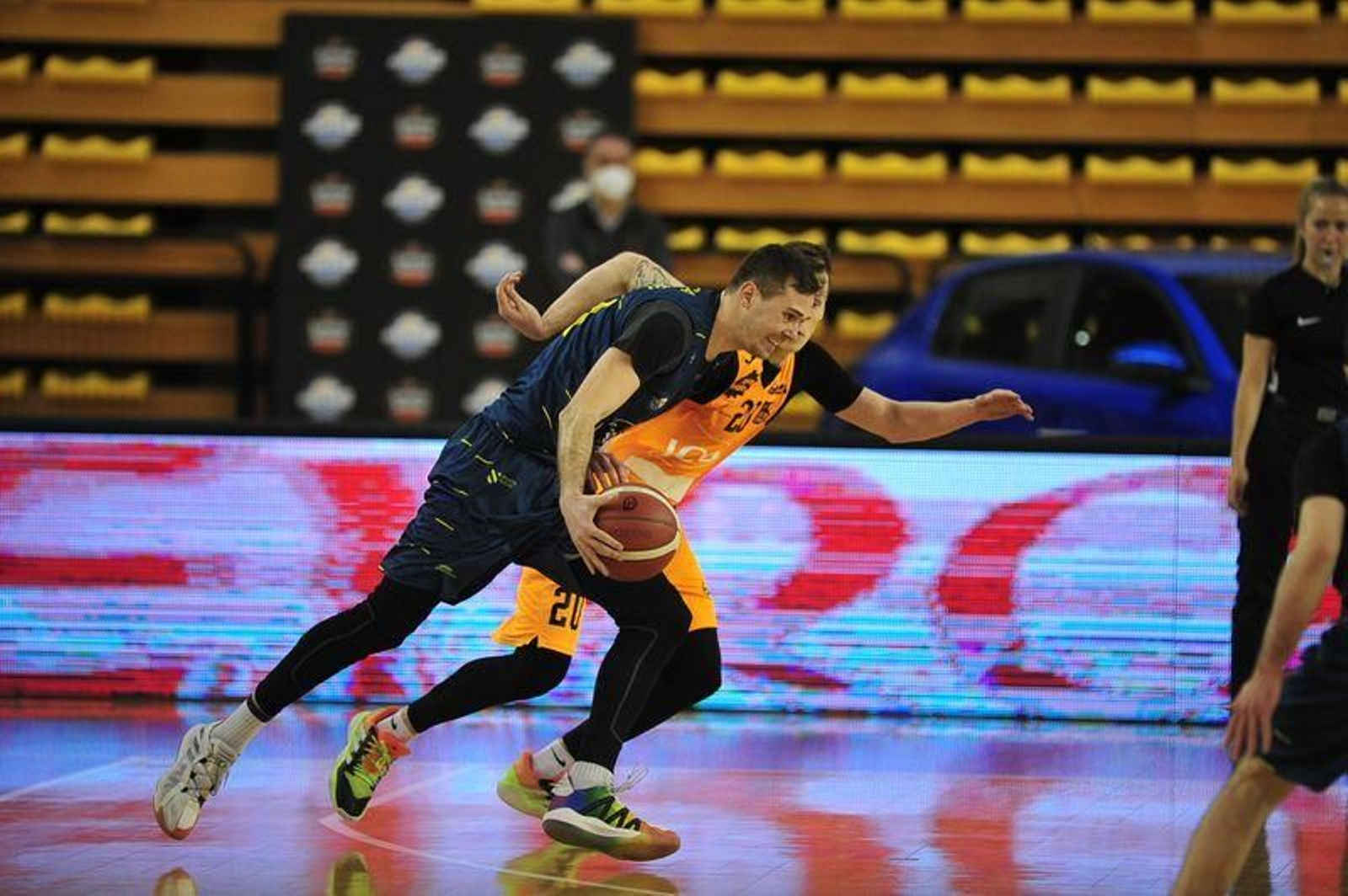 El COB empieza la segunda fase con una victoria ante el Lleida (JOSÉ PAZ)