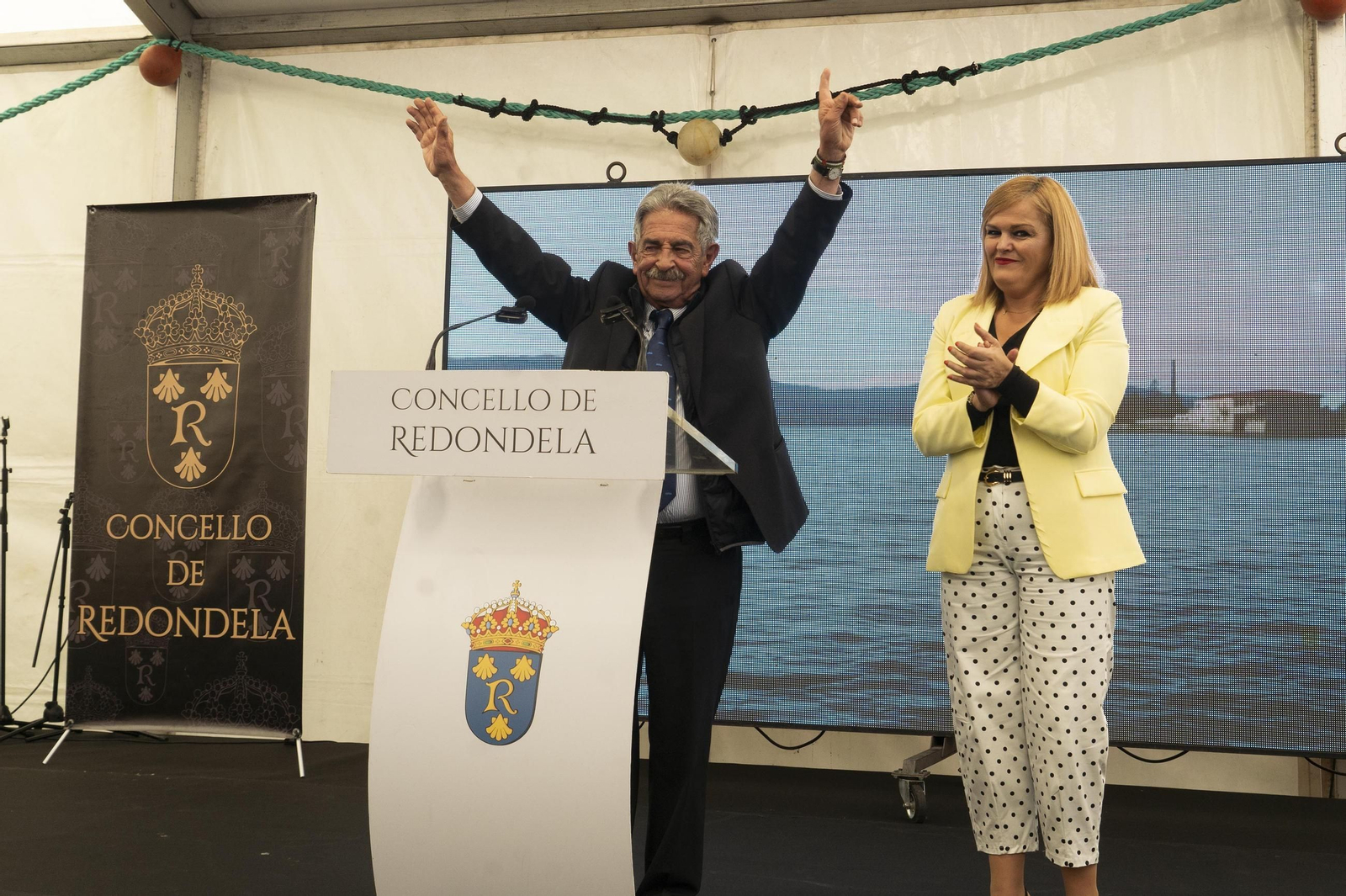 Galería | Un domingo en Redondela entre choco y Revilla
