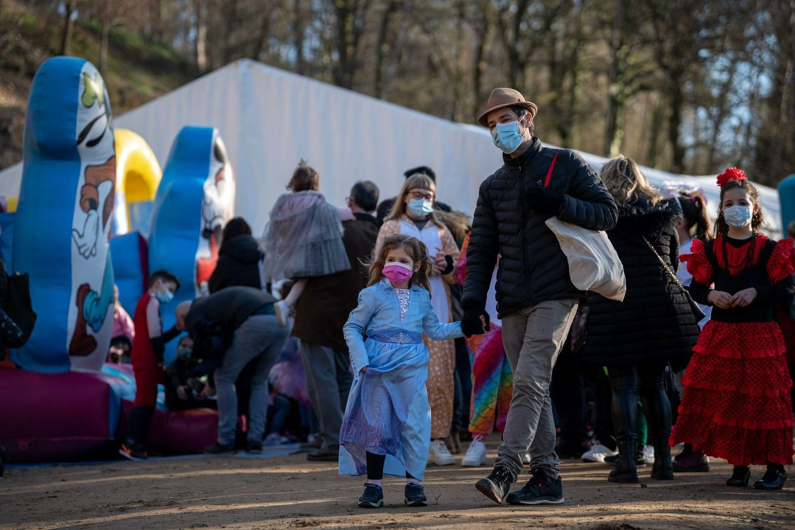 Entroido infantil en la Insua dos Poetas (O Carballiño)