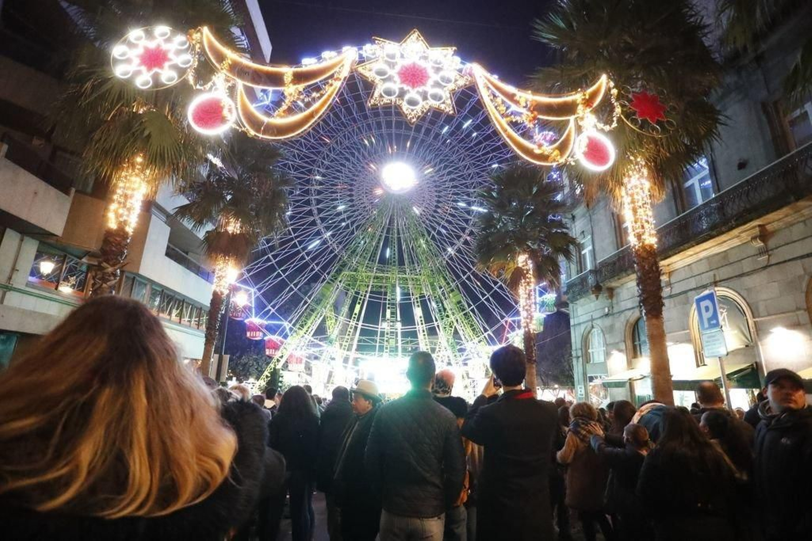 Los turistas invaden Vigo en el Puente135