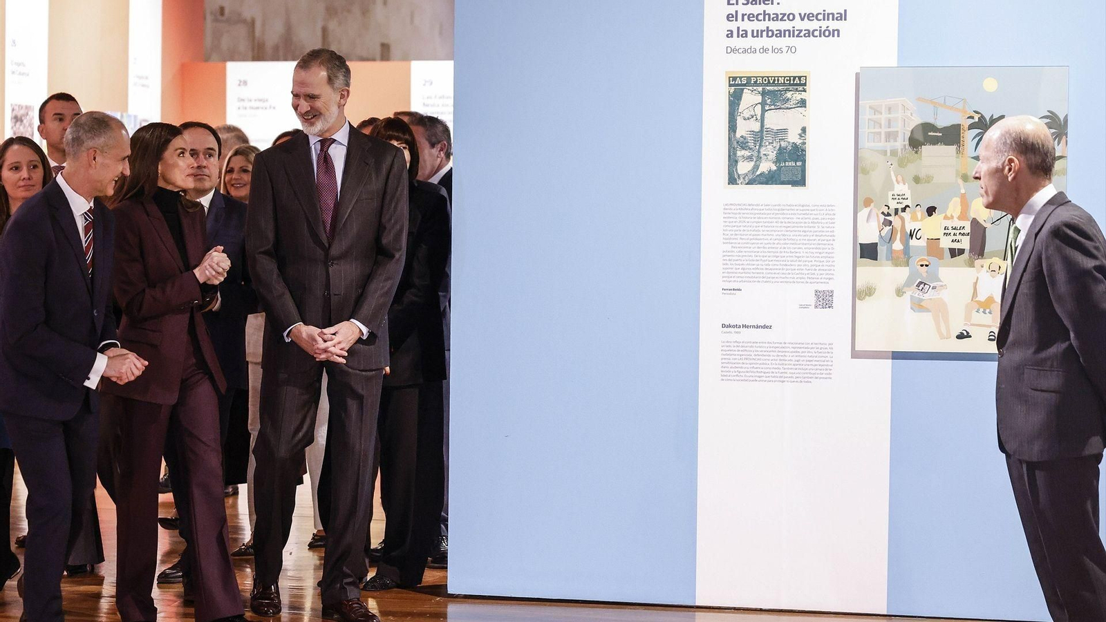 El Rey Felipe VI y la reina Letizia visitan la exposición La transformación de Valencia 1866-2026.