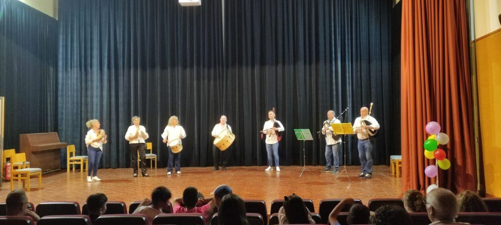 Alumnado durante el concierto del pasado año.