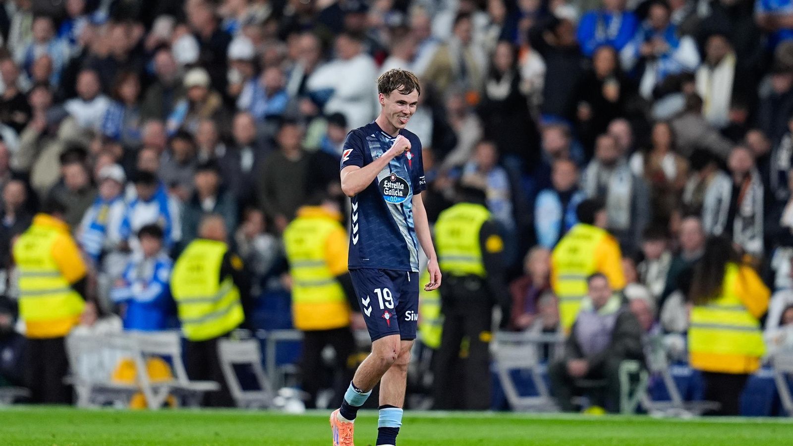 Galería | El Celta regresa al Santiago Bernabéu