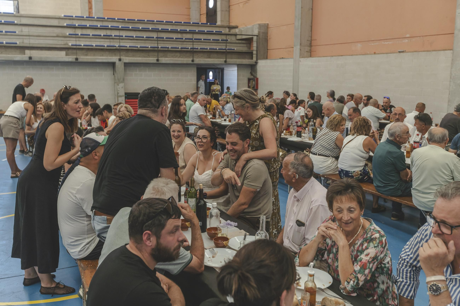 Galería | A Merca disfruta de una gran Festa do Porco ó espeto, en fotos