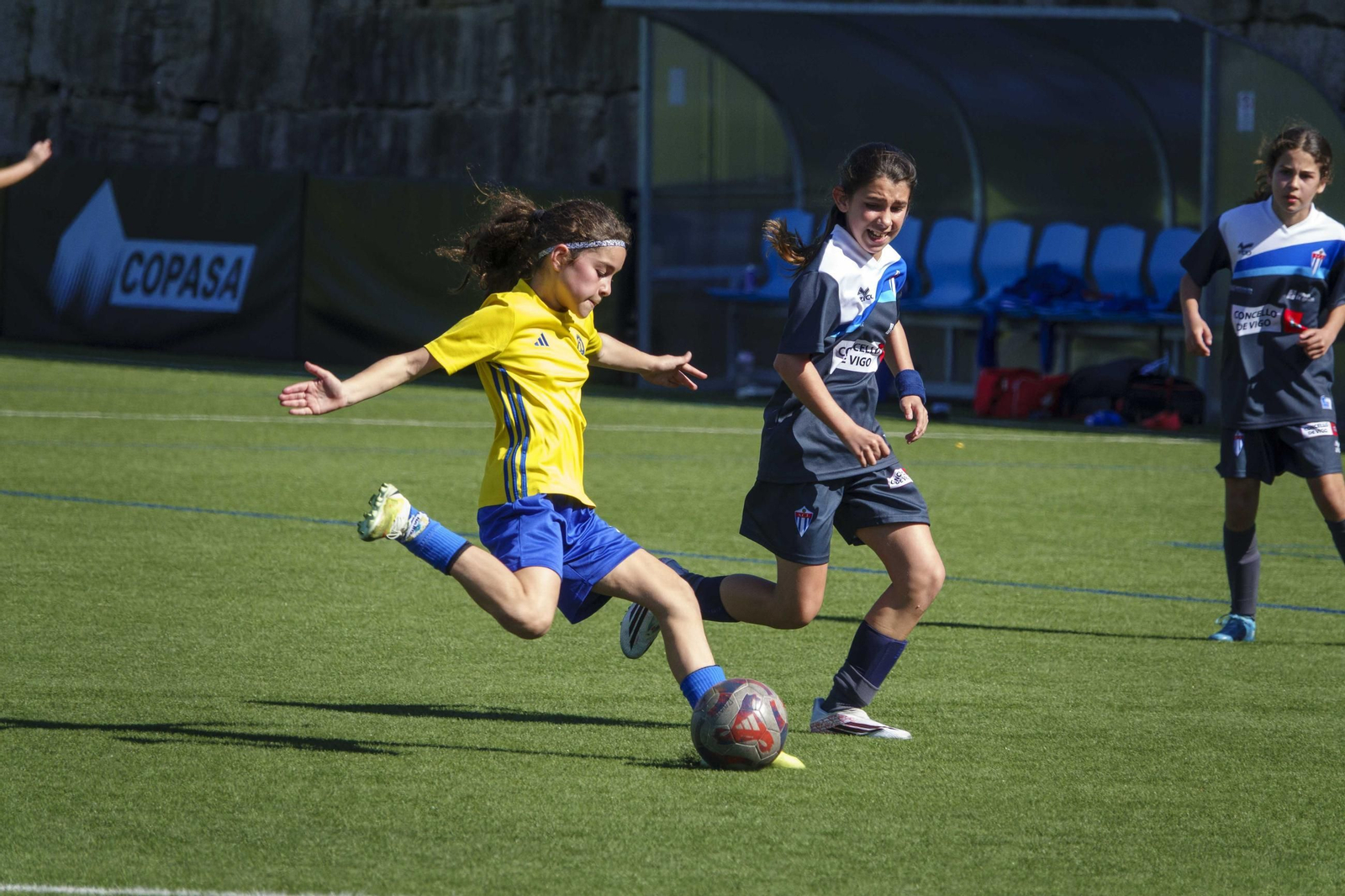 Galería | El fútbol femenino se cita en A Madroa para la II Copa Máis Enerxía