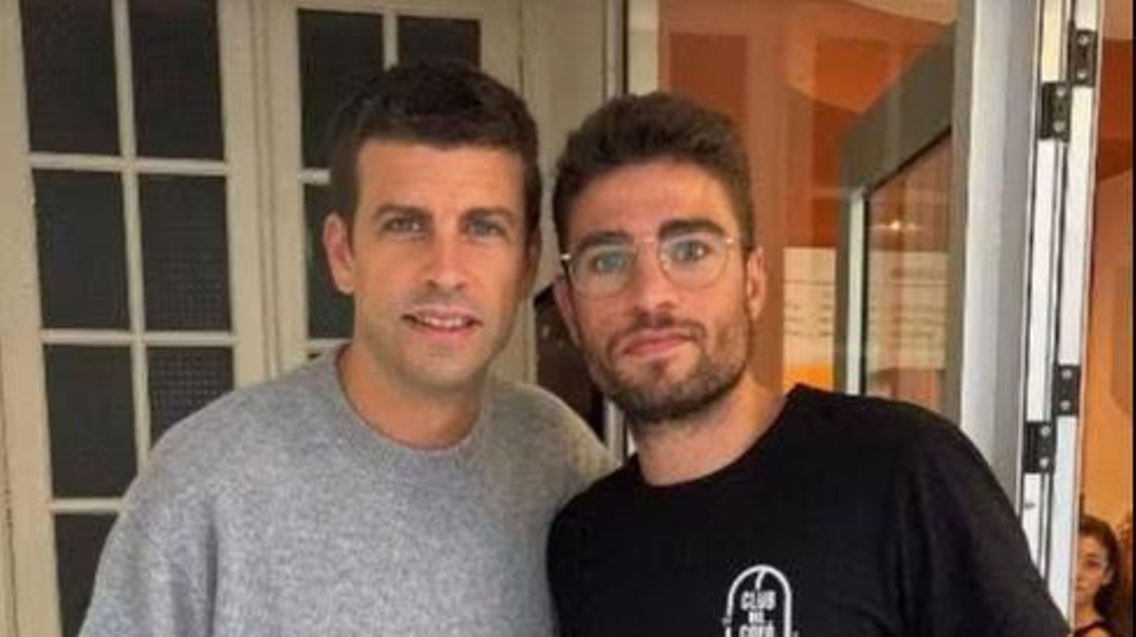 Piqué en una cafetería del centro de Vigo.