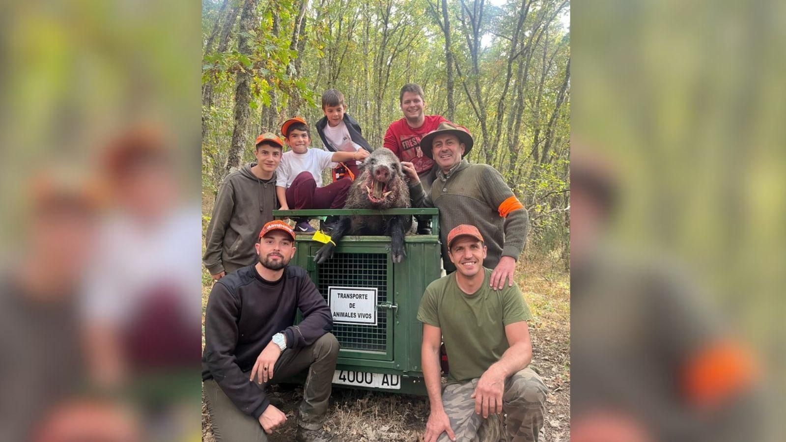 El ejemplar más grande de los cuatro vakamulos cazados en Ourense.