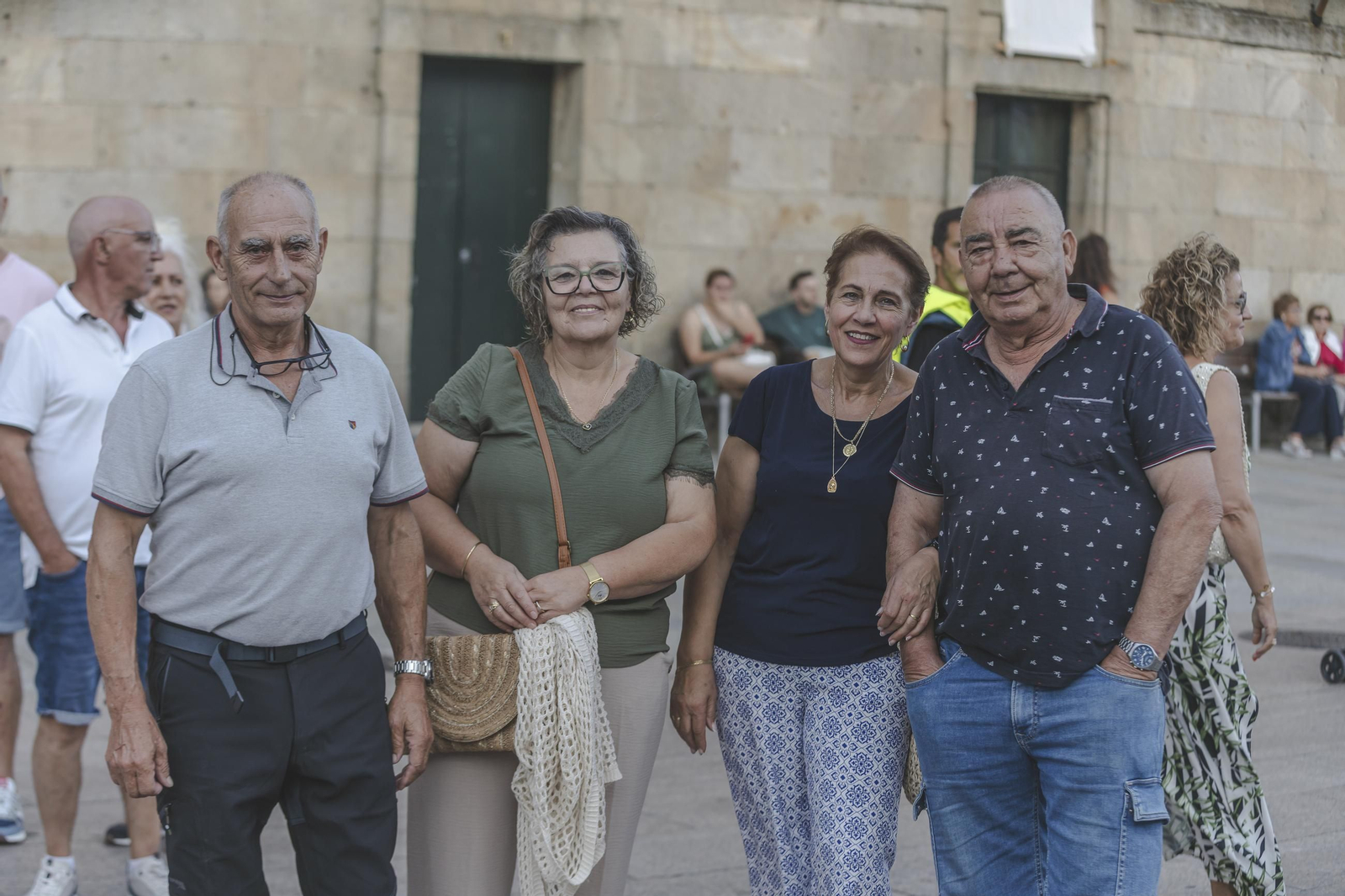 Galería |  Lembranza Ibérica llenó de música las calles de Celanova