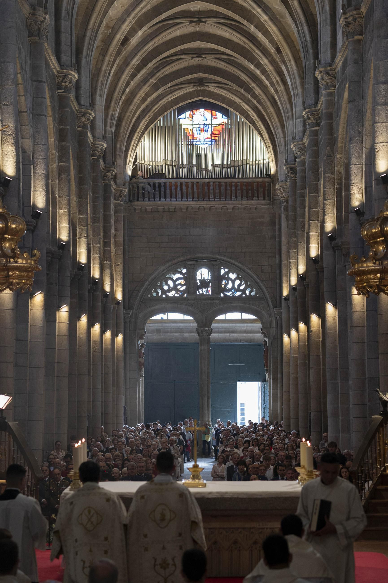 Galería | Ourense celebra con solemnidad el día del Corpus Christi