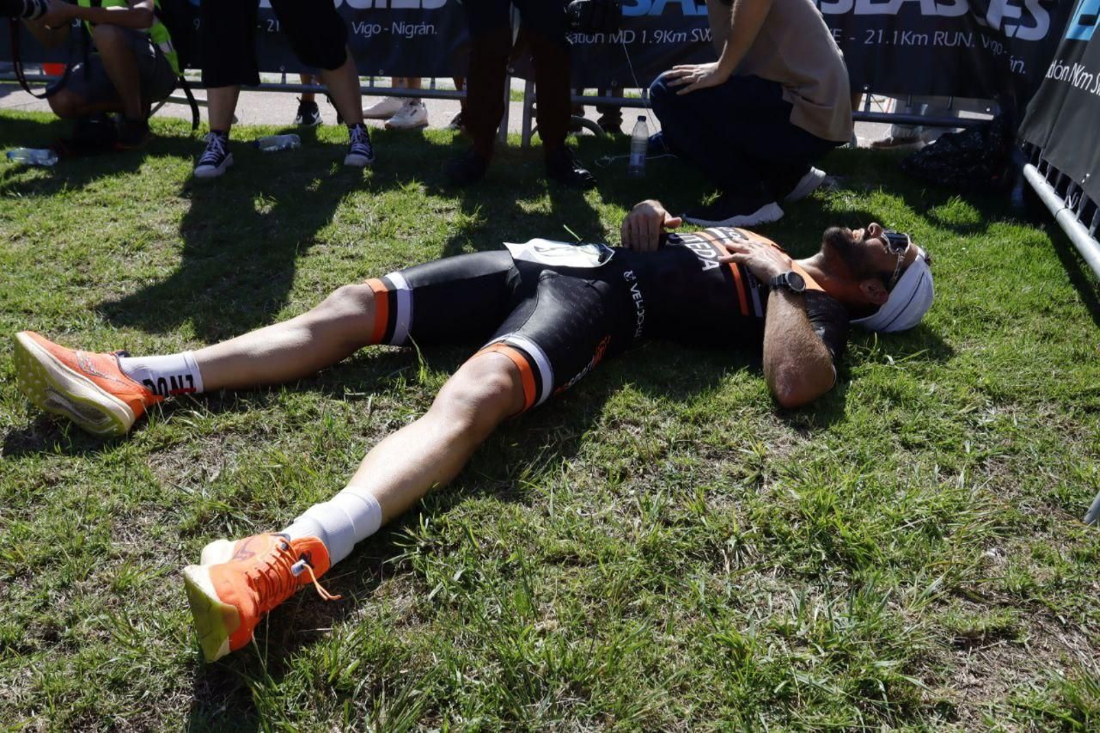 photo_5852702168929384713_y