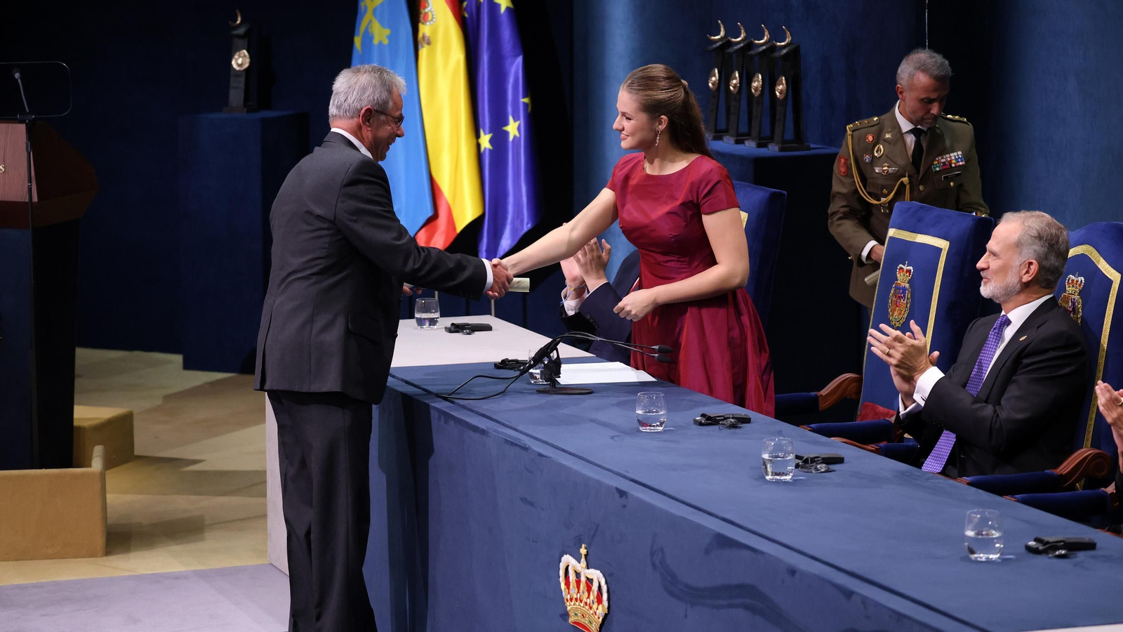 Galería | Oviedo se viste de gala para la entrega de los Premios Princesa de Asturias 2026