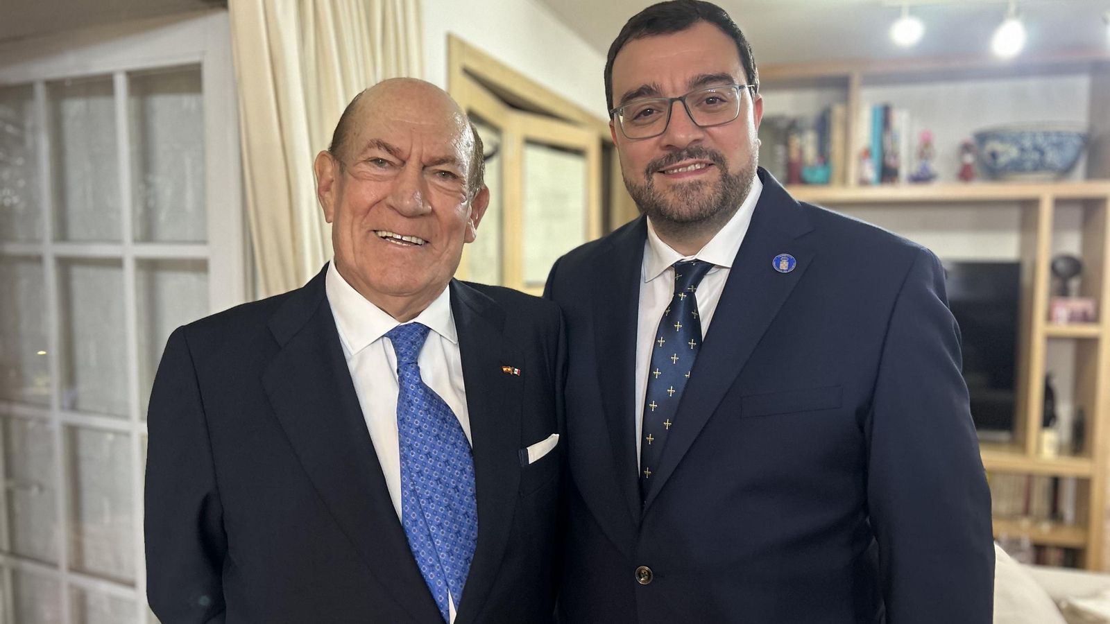 Barbón con el presidente del Grupo Mar, Antonio Suarez