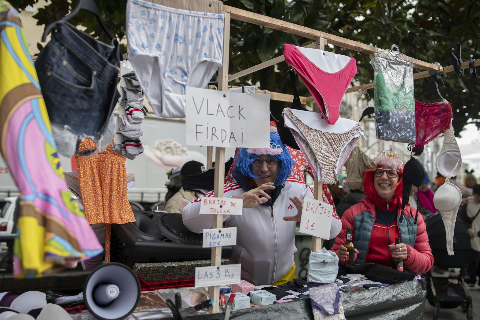 Galería | El sol hace acto de presencia en la mañana de sábado de Entroido de Xinzo de Limia