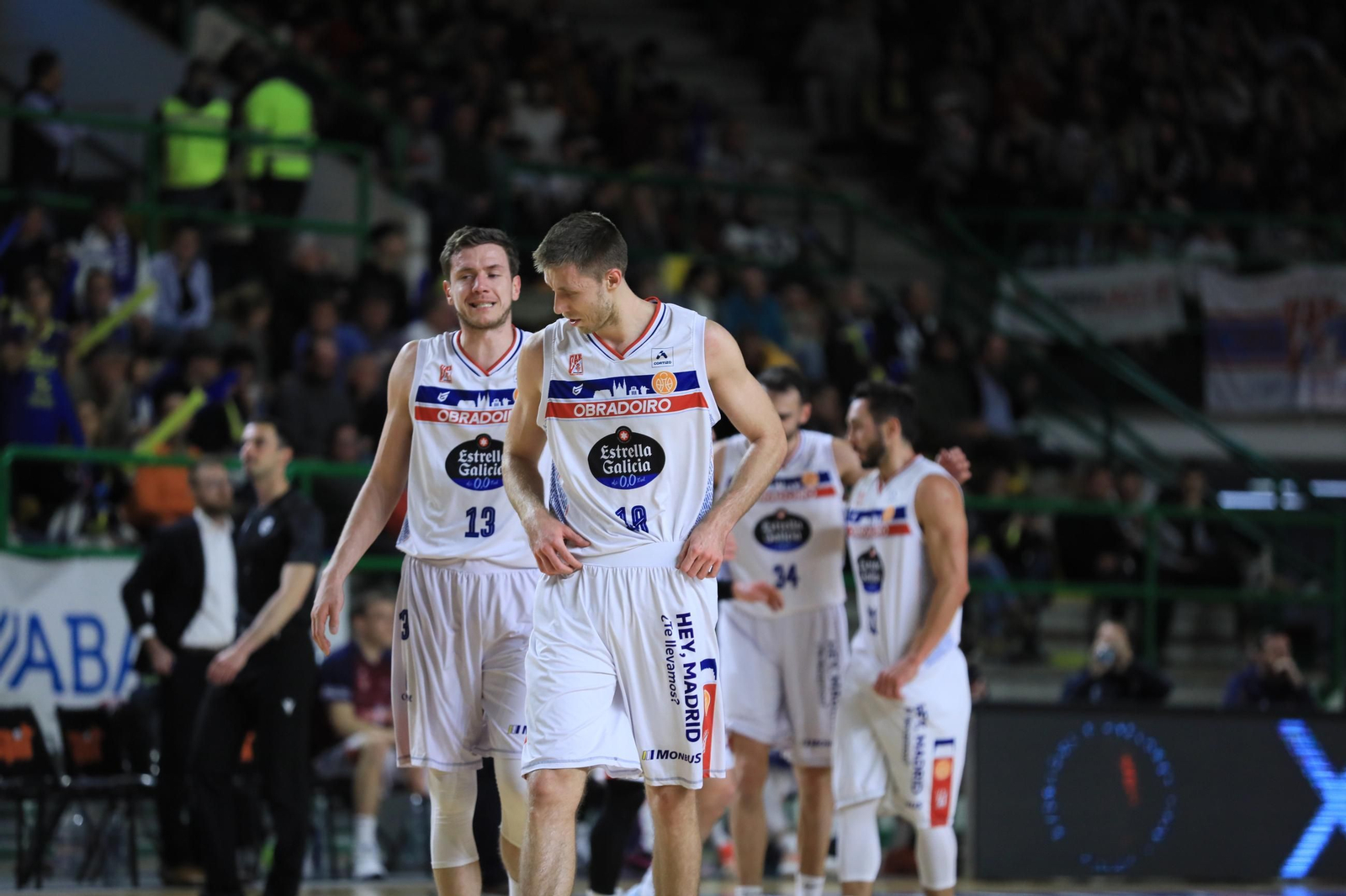 Galería | El Pazo, a reventar para el derbi COB-Obradoiro