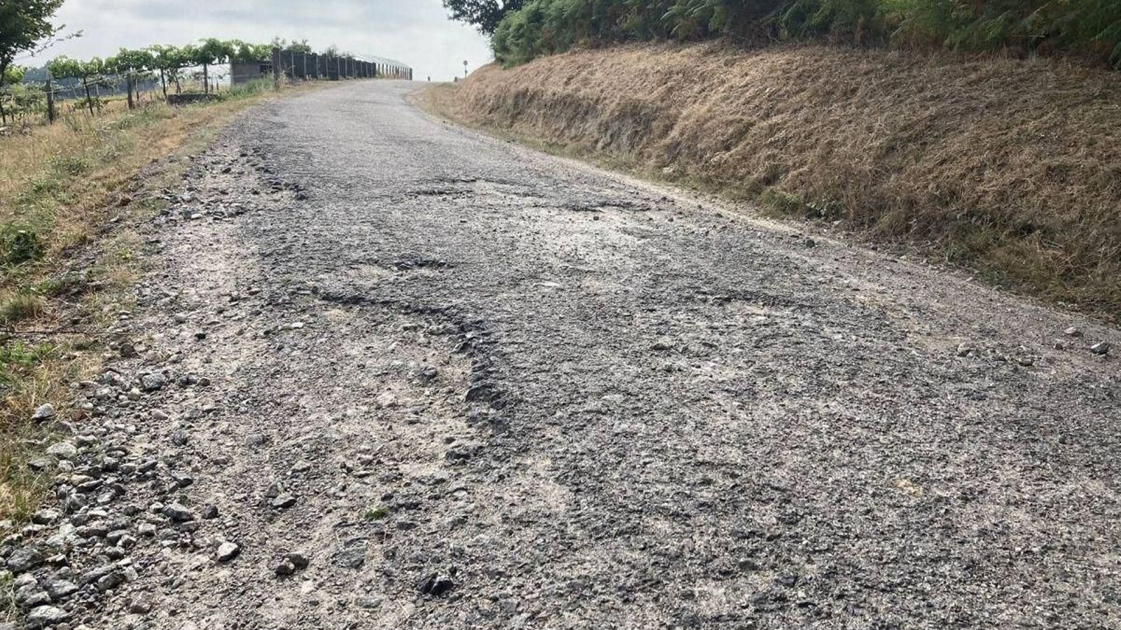 Carreteras en mal estado en Celanova