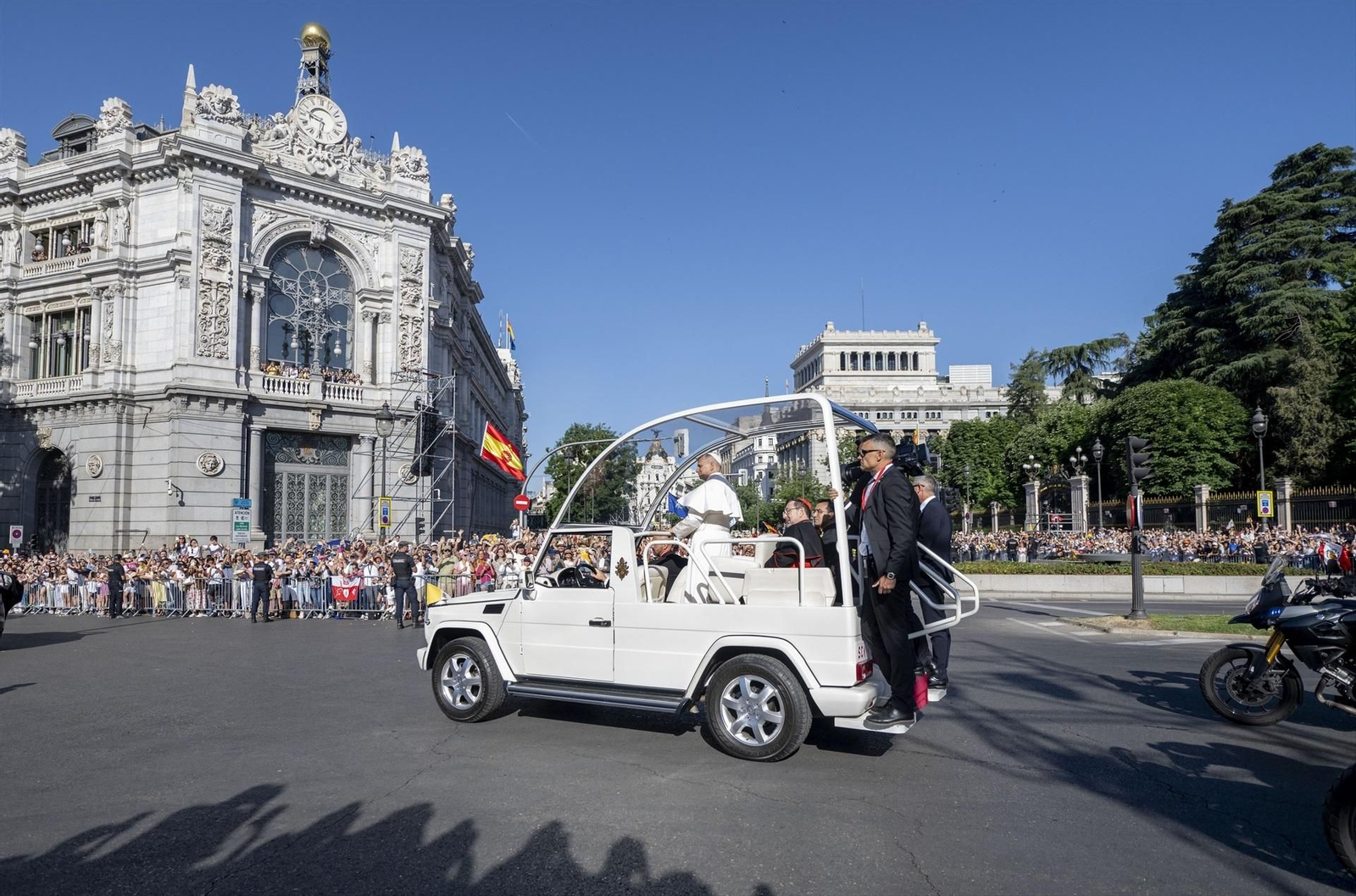 Galería | La segunda jornada del papa León XIV en Madrid, en fotos