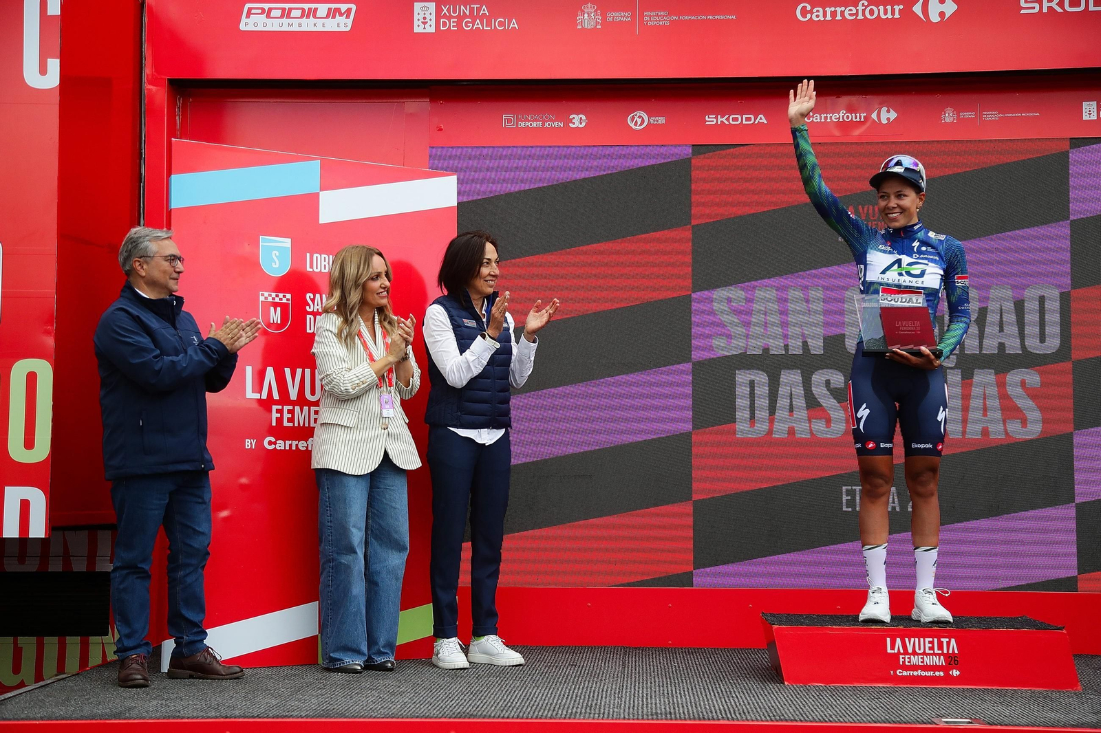 Galería | La Vuelta Femenina conquista Ourense con su gran final de etapa