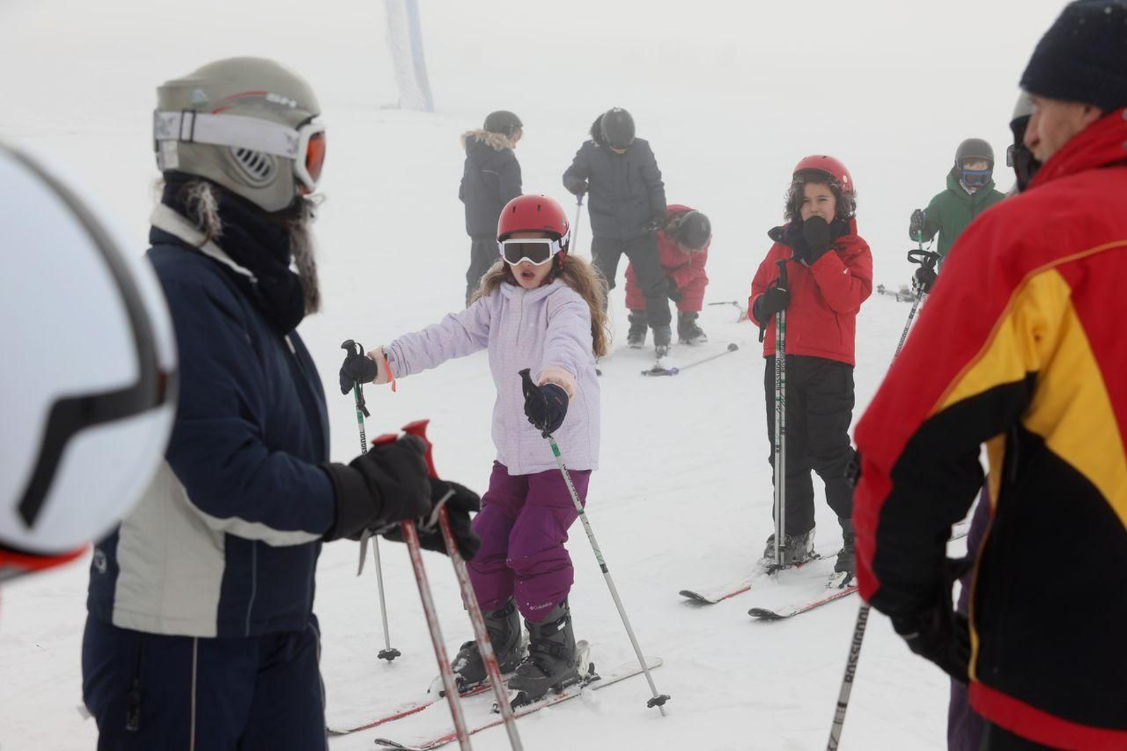 Jornada de esquí en la nieve (Foto: José Paz)