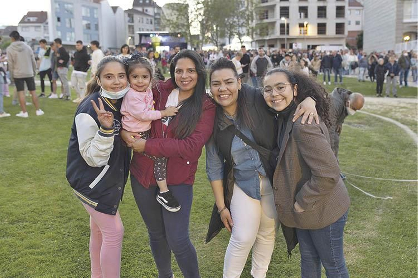 Kelly, Nelly, Amber, Dasy, Giselle y Juliana.