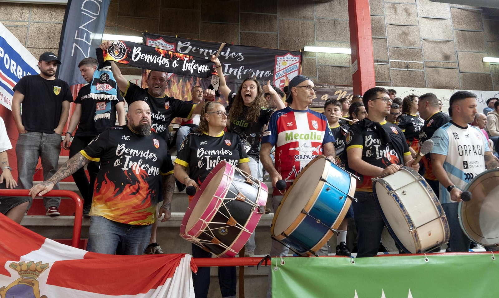 Galería | Porriño y Guardés se miden en el derbi femenino