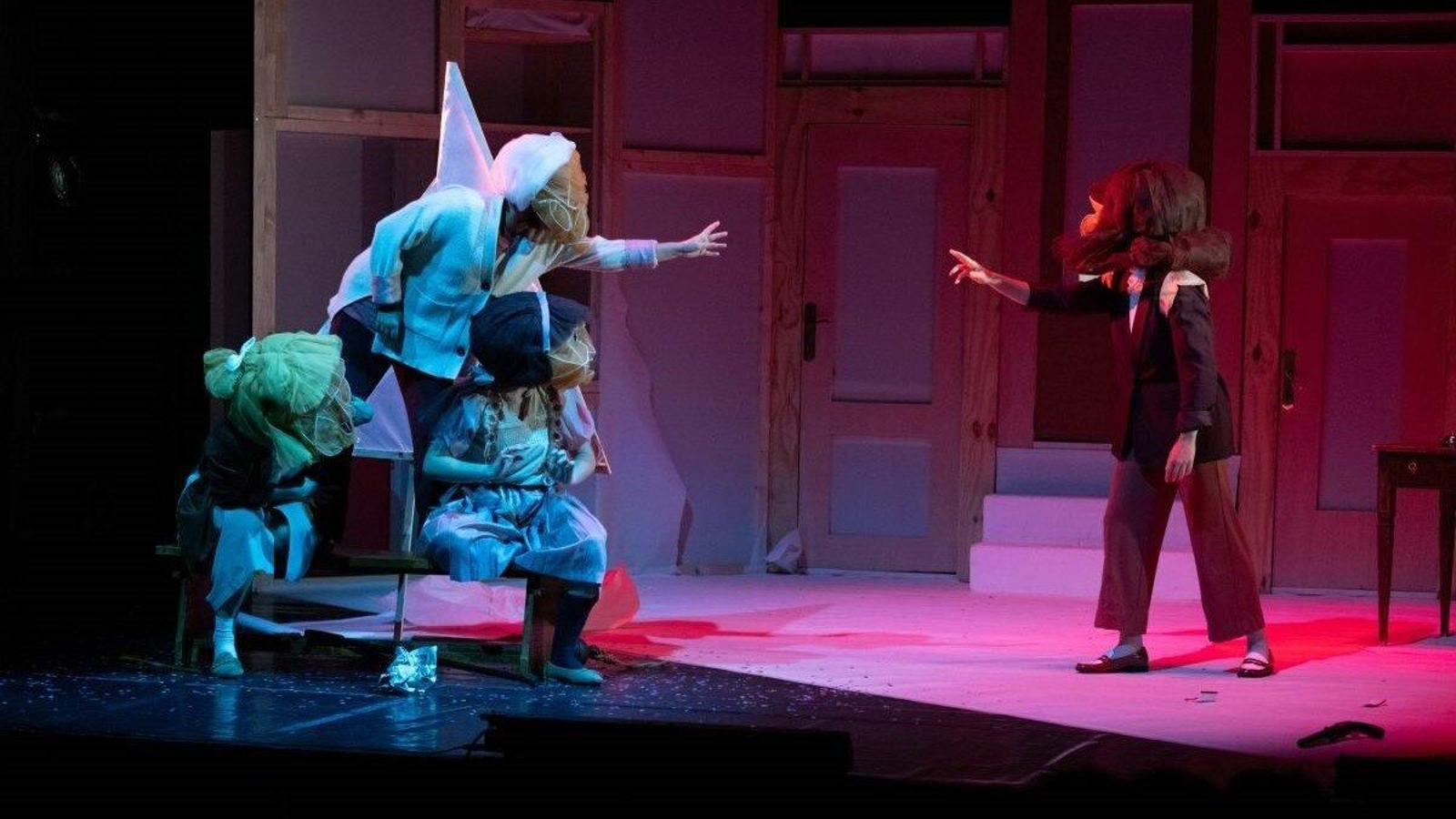 Una imagen del espectáculo “Recordari” llevado a cabo por alumnos recién graduados por la ESAD, que ganó el primer premio del Xuventude Crea.