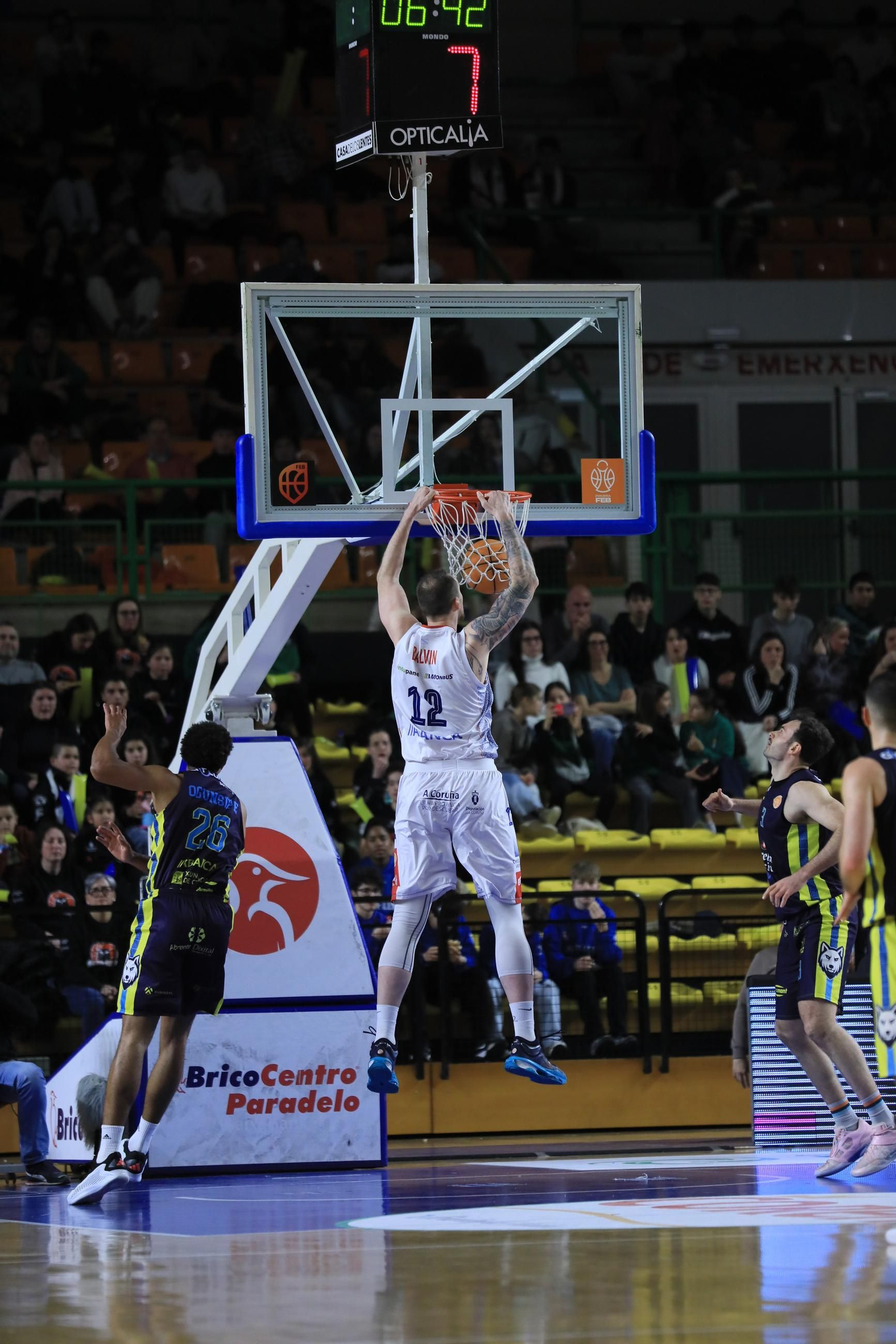Galería | El Pazo, a reventar para el derbi COB-Obradoiro