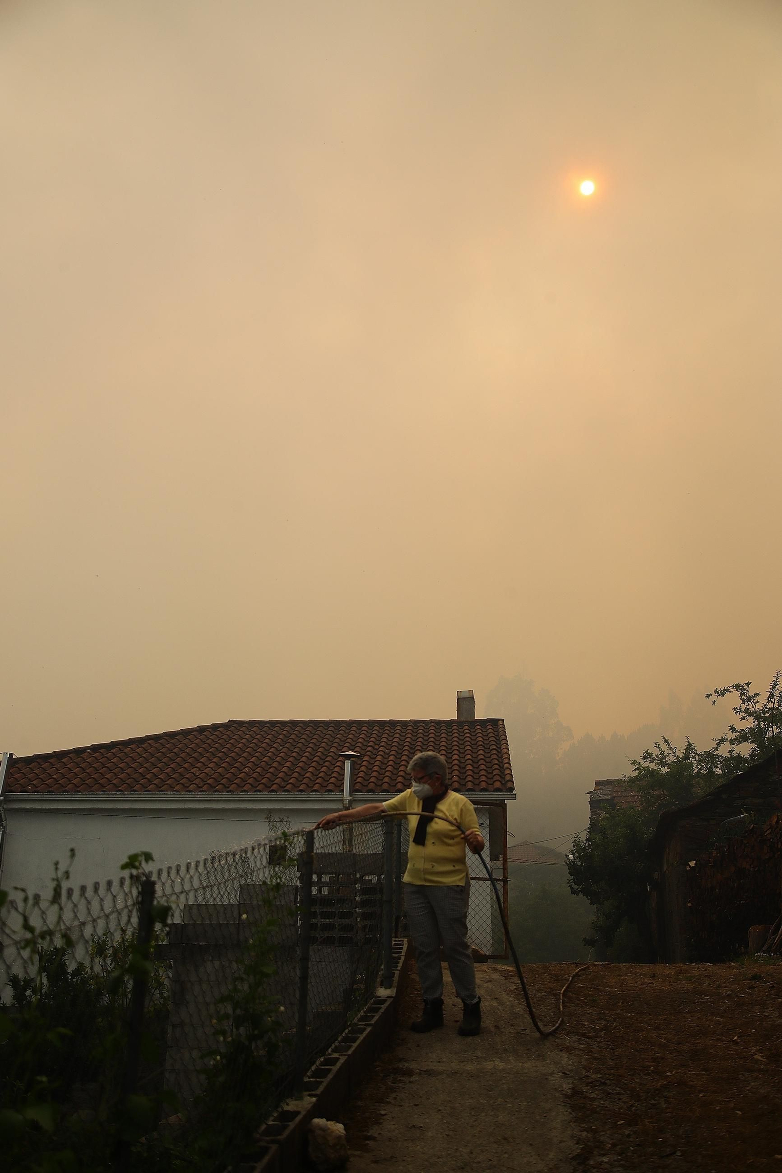 Galería | El primer gran incendio de la provincia en 2026 cerca Boborás