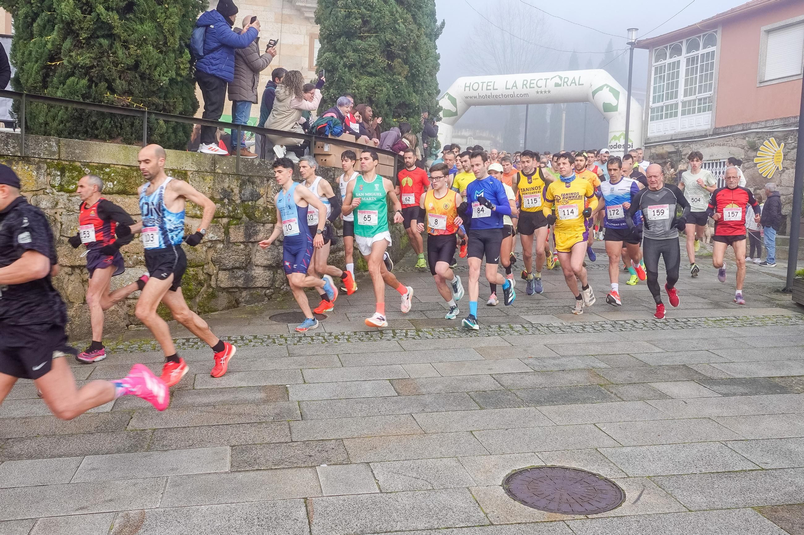 Galería | La carrera contra el cáncer 2026 de Mos reúne a casi 300 atletas