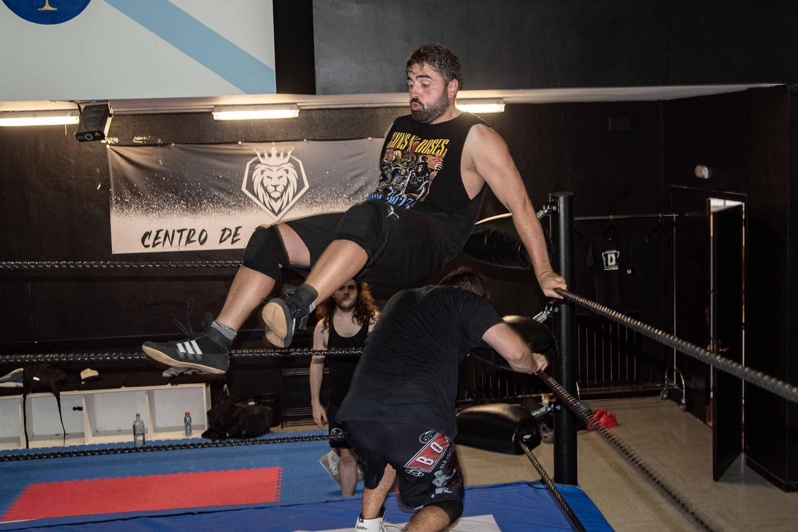 Galería | Así entrenan los luchadores de Atlántica Wrestling