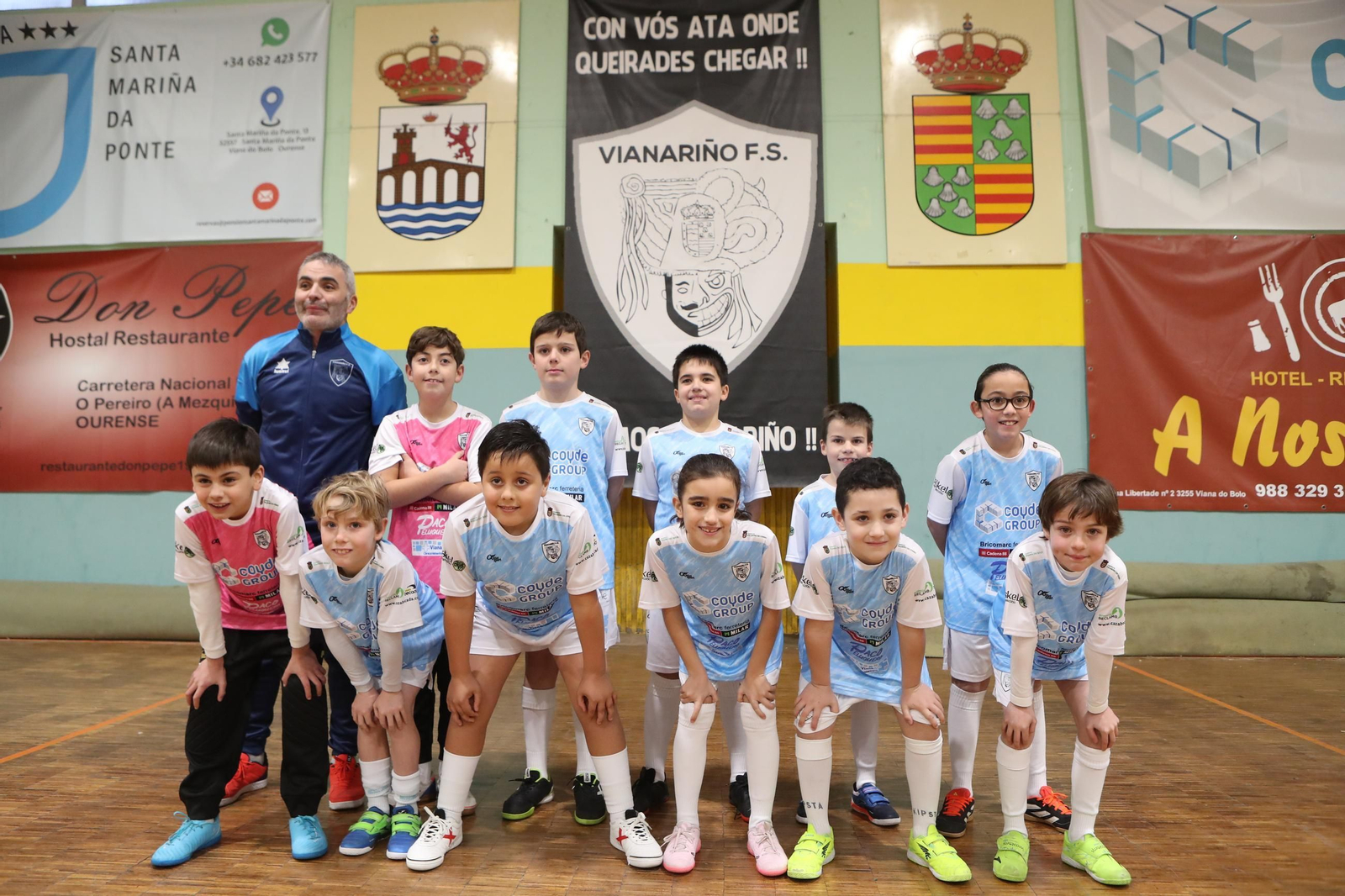 Galería | El futuro del básket se puso las zapatillas