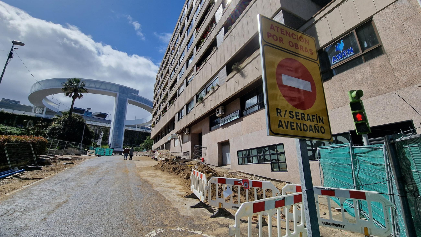 Las obras de humanización y rampas en marcha en Serafín Avendaño.