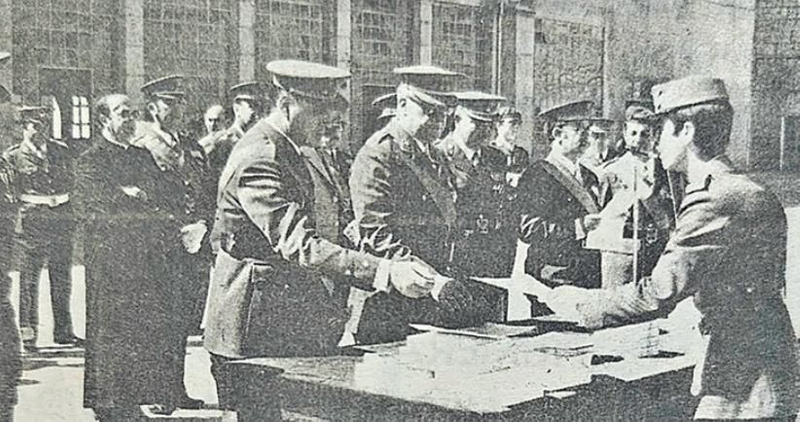 Hemeroteca del 18 de abril.