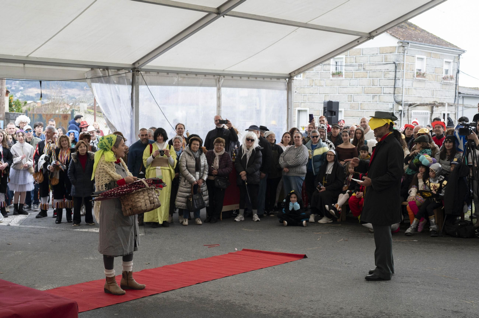 Galería | As Eiroás consuman los esponsales de A Pita