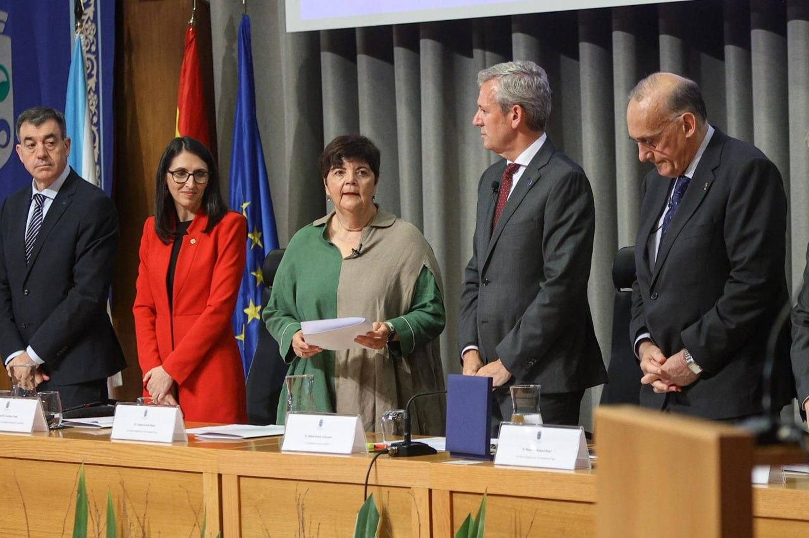 Galería | Histórica toma de posesión de la primera rectora de la UVigo
